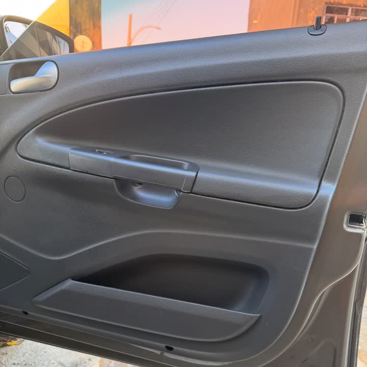 Forro de porta de Voyage refeito